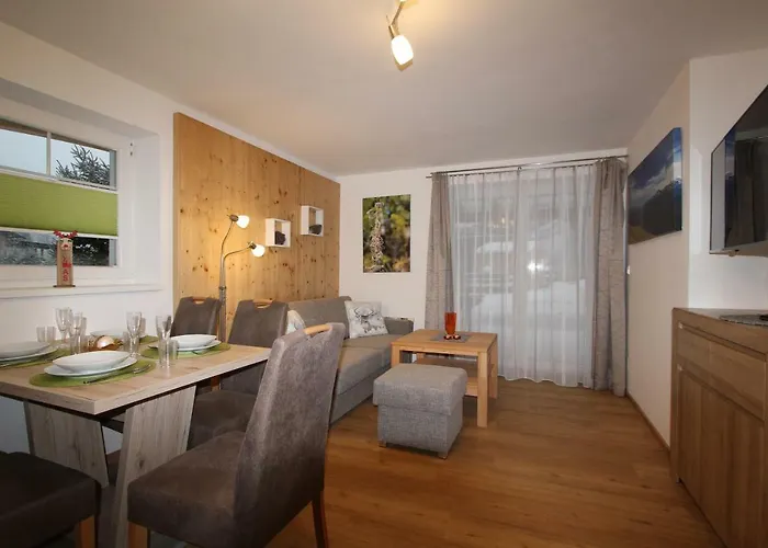 Weixelbraun 公寓 *